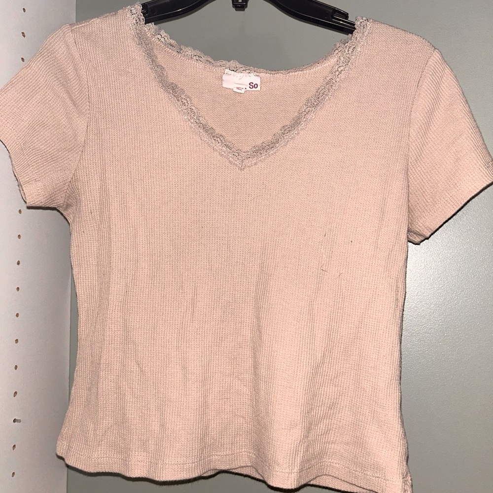 Brand is SO and is size large but is more like a medium and color is cream/tan